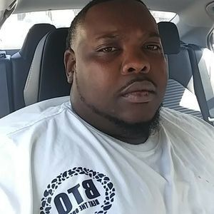 Meet your Posher, Johnathan